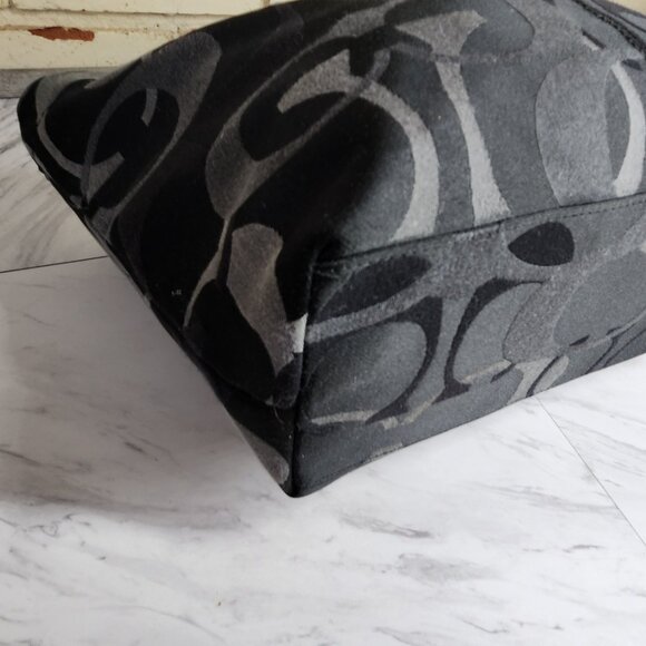 Euc Coach Carly Signature Black & Gray Shoulder Bag Large - Picture 6 of 17